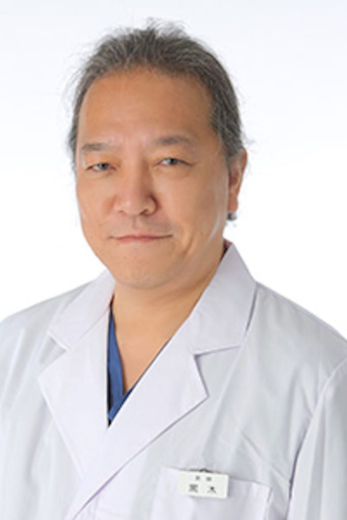 Dr. Kuroki, MD, PhD